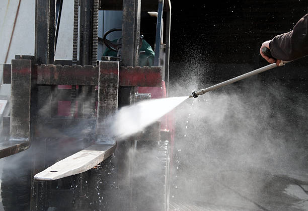 Trusted Larkfield Wikiup, CA Pressure Washing Experts
